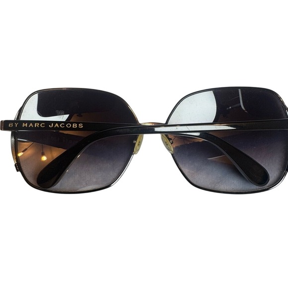 Marc Jacobs Black Sunglasses with Gradient Lenses - Picture 1 of 6